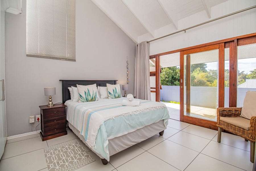 5 Bedroom Property for Sale in Seaside Longships Western Cape